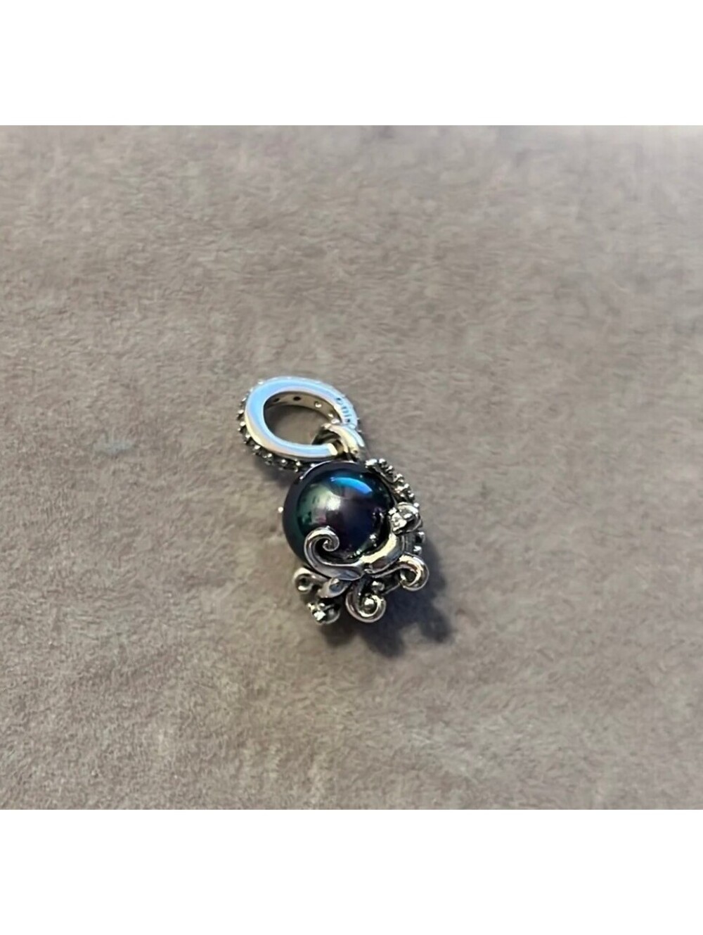 Genuine Pandora Little Mermaid Ursula Pearl Pave Dangle Charm